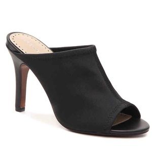 Adrienne Vittadini Black Mules Size 7